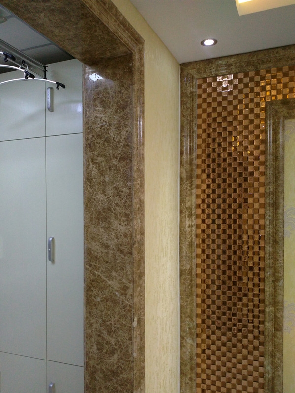 大理石花边窗框